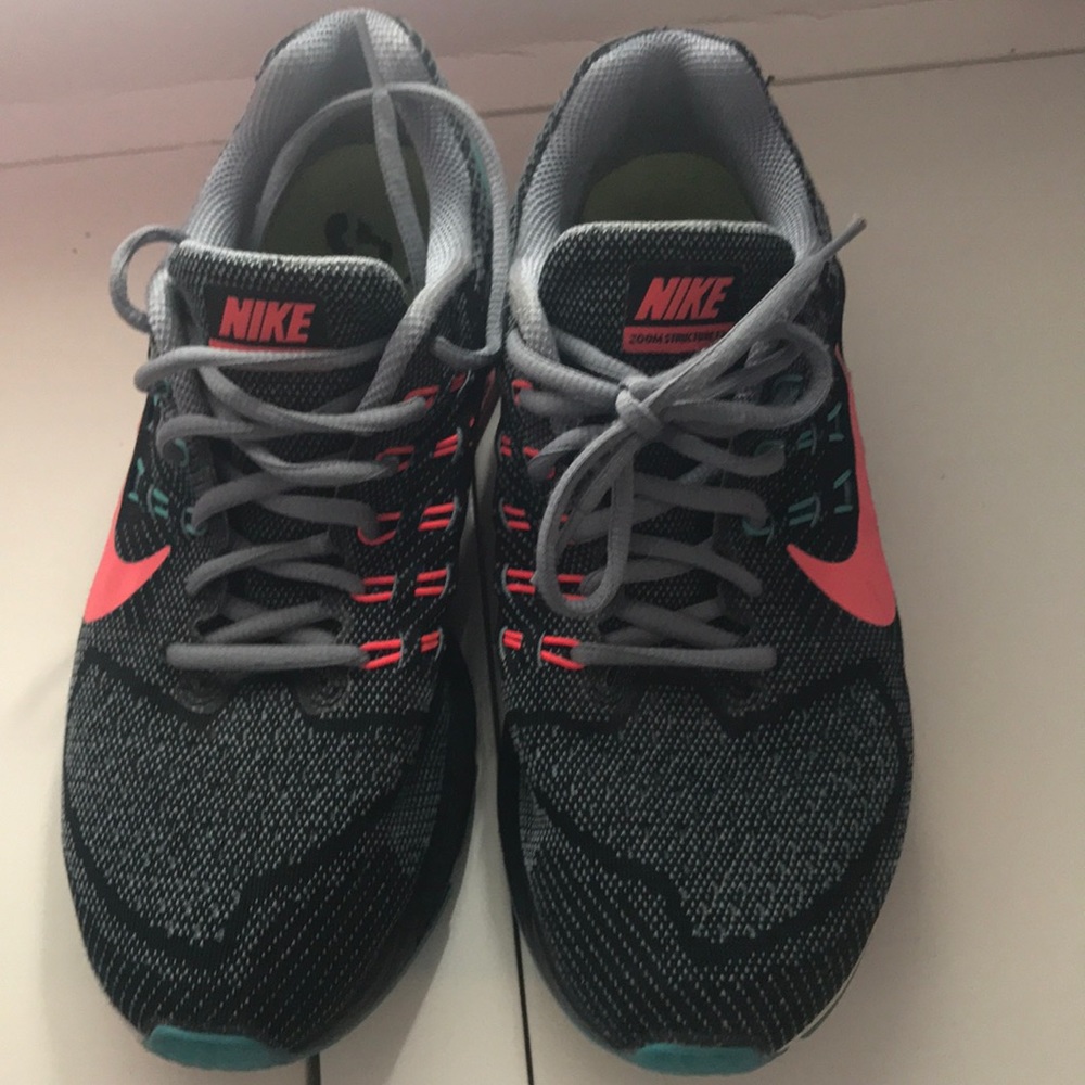 Nike Running Shoes Size 8.5